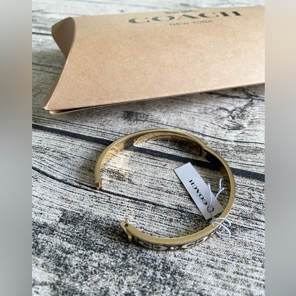 NWT! Authentic Coach bangle bracelet in gold, black with white logos + gift box - Picture 8 of 15